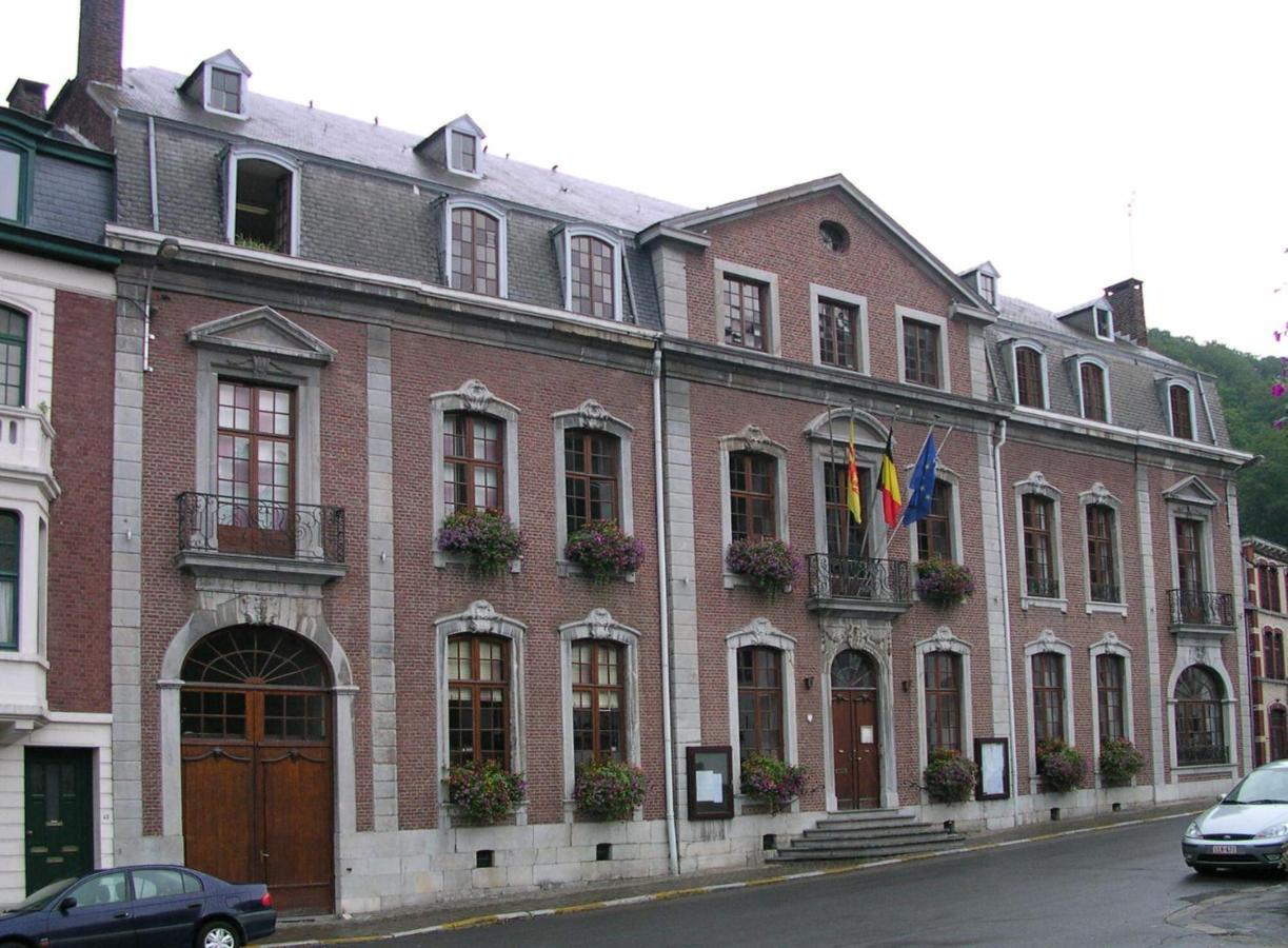 L'Appart' By La Reine City Center Spa Exterior photo